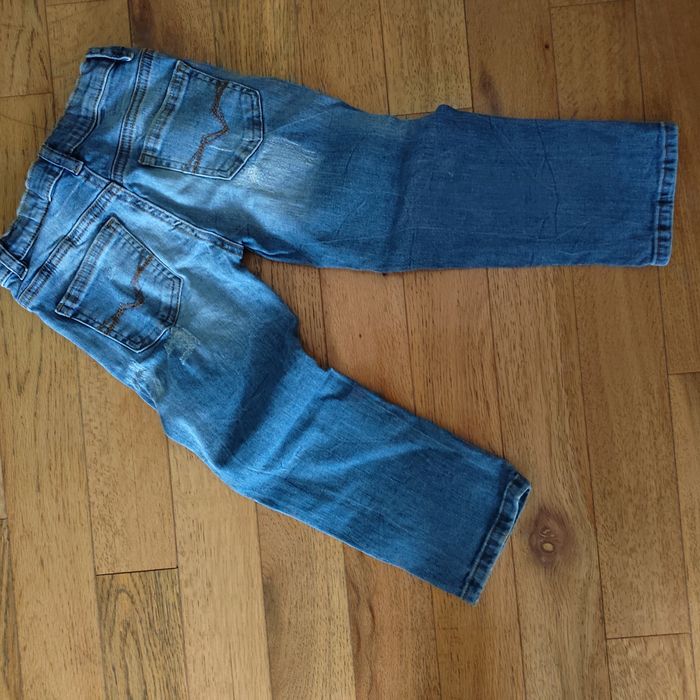 Детски дънкови панталони GUESS