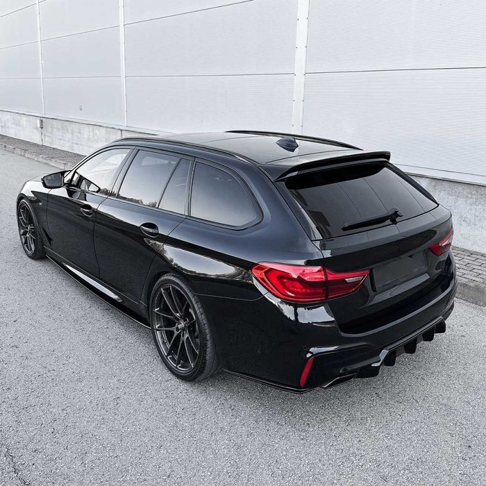 Extensii Splitere Prelungiri Laterale Bara Spate BMW G30 G31 M5 F90, Negru Lucios