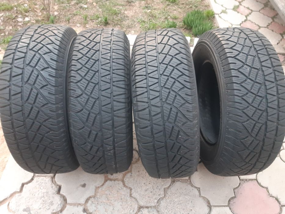 265/65/17 Michelin