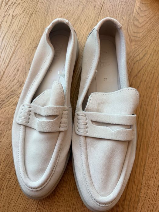Велурени мокасини Zara