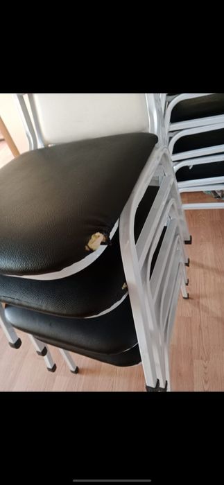 Стулья 60 штук цена за все