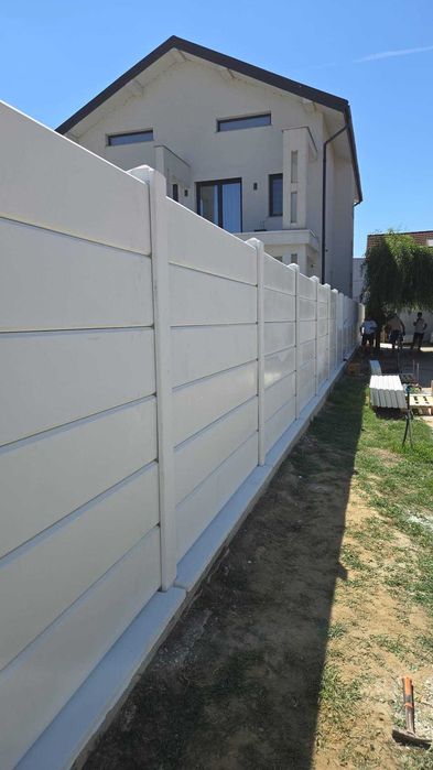 Garduri prefabricate + porți BOND personalizate | Beton și marmură