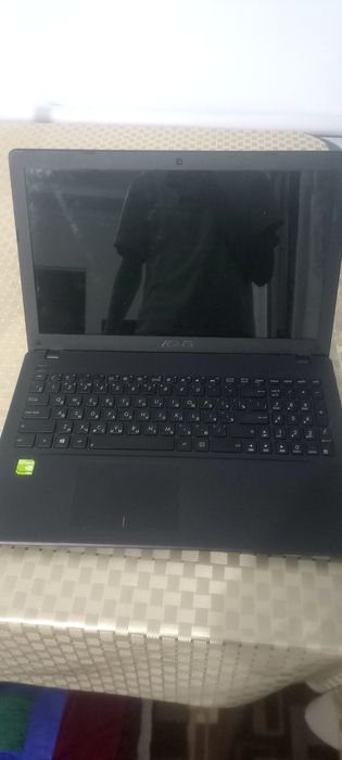 Asus нотбук работает очень хорошо