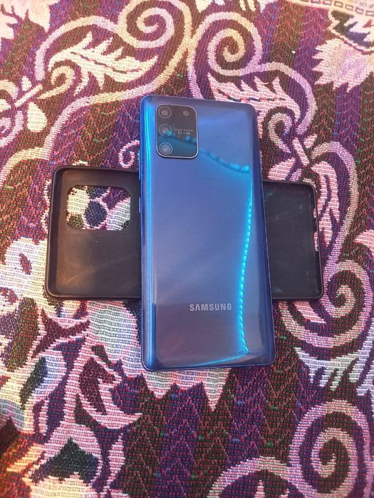 Samsung S10 Lite