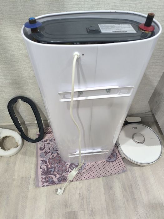 Продам водонагреватель Electrolux