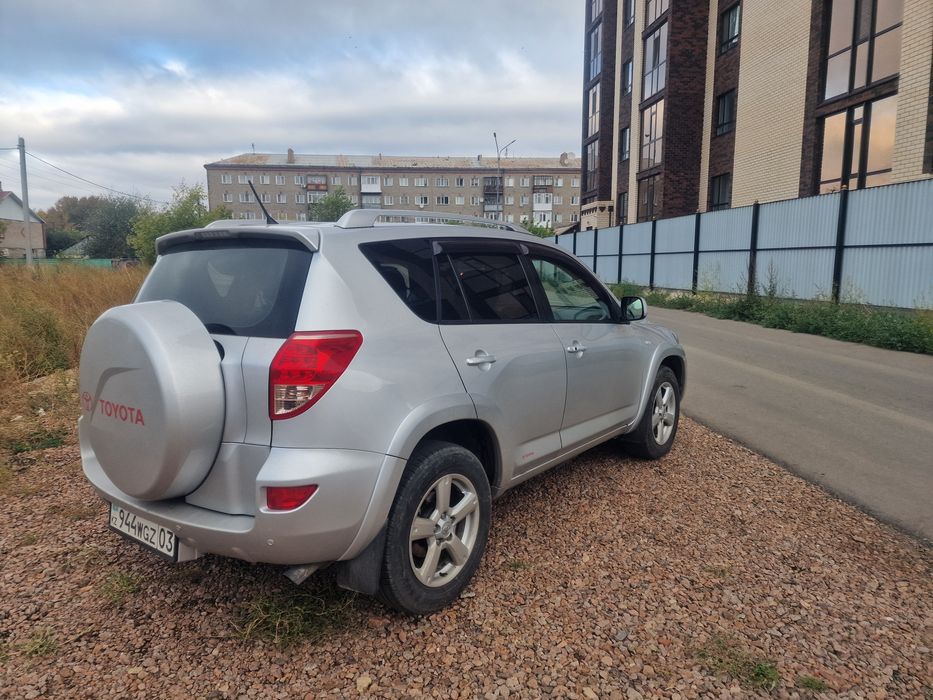Продам Toyota Rav 4 2008