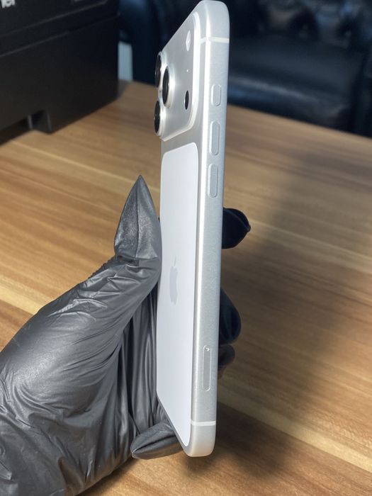 iPhone 17 Pro Max  • 256 GB • Silver