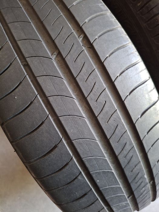 2 Anvelope de vară 205 60 r16 Michelin