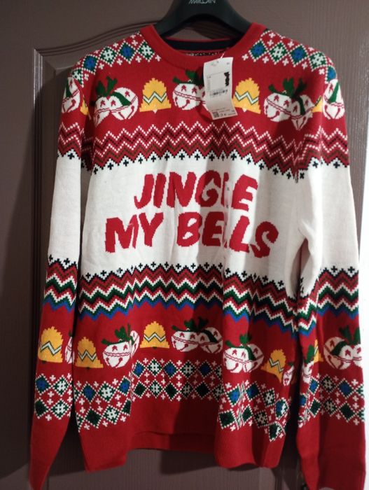 Vând bluza groasa C&A