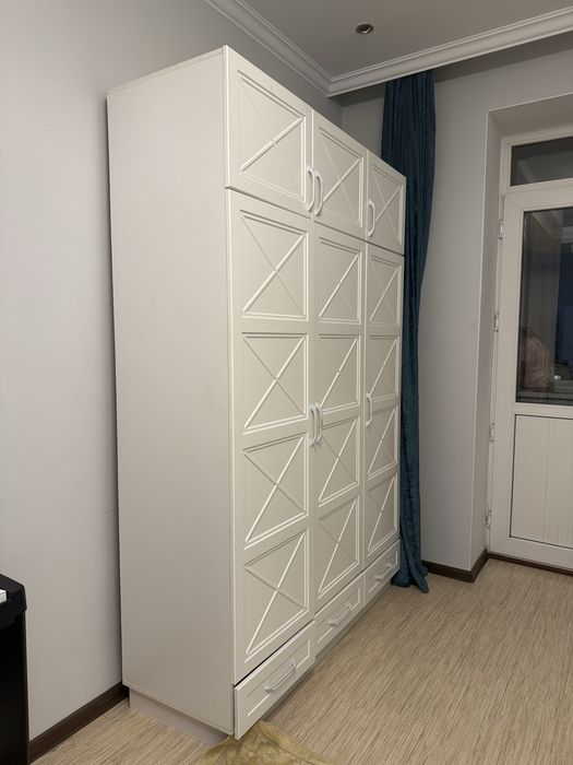 Продается шкаф в отличном состоянии