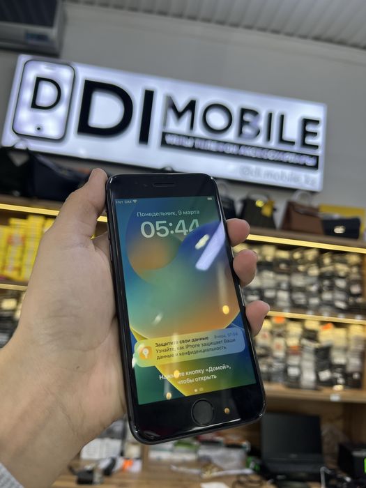 IPhone 8 64Gb Aкб 78%