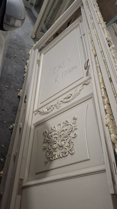 Срочно продам двери