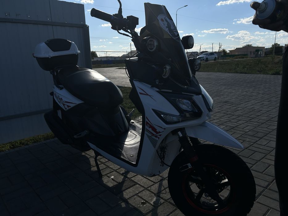 Продам скутер Самурай на учете