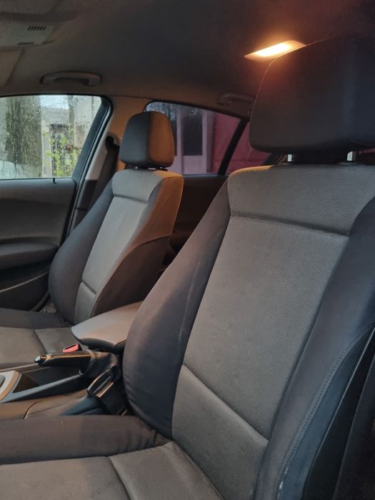 Bmw seria 1 118d vând sau schimb