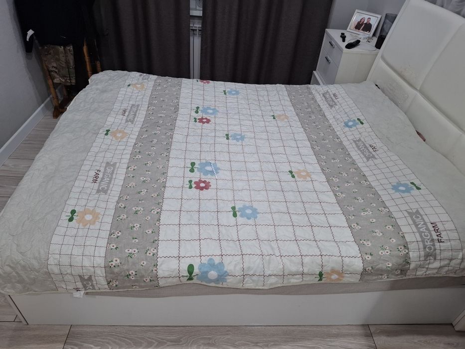 Продам кровать двуспальную