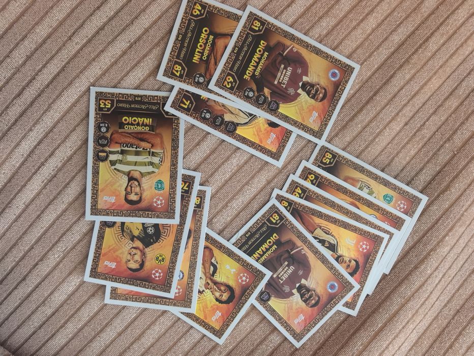 Футболни карти match attax 2025/2026