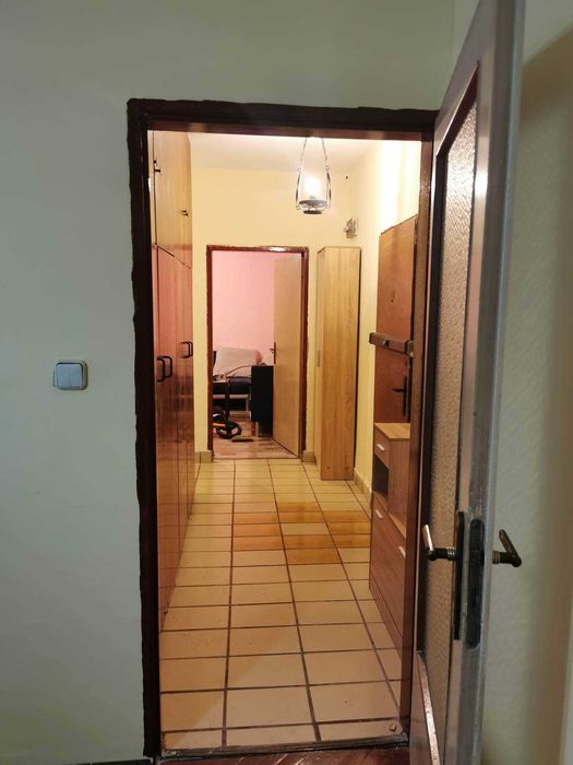 Дава се под наем Тристаен апартамент в София, Надежда 1 - 100 кв.м за 500 € - Снимка #3