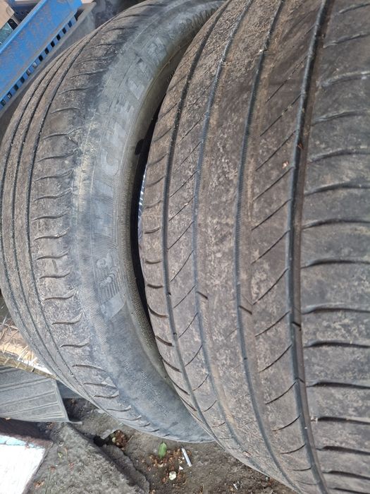 Продам резины R17