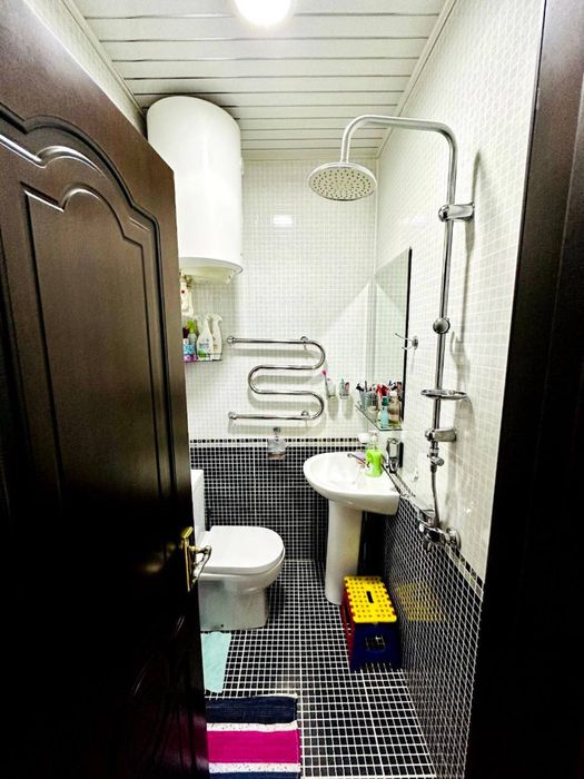 Юнусабад 14 квартал 105 м2 огород +подвал парковка для 3 авто