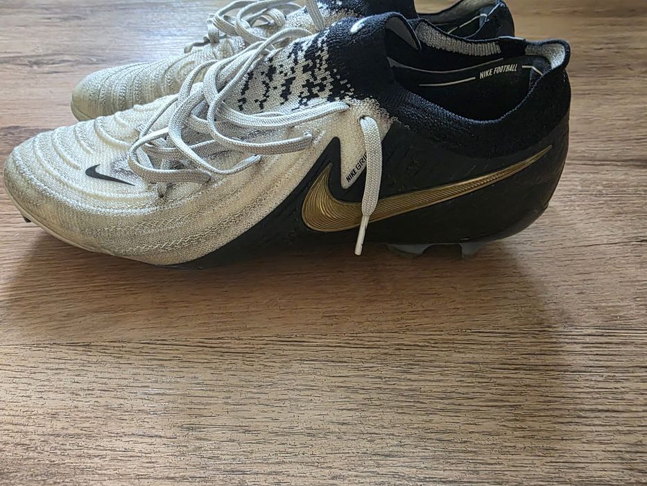 Бутонки.Nike.Elit. 42номер.