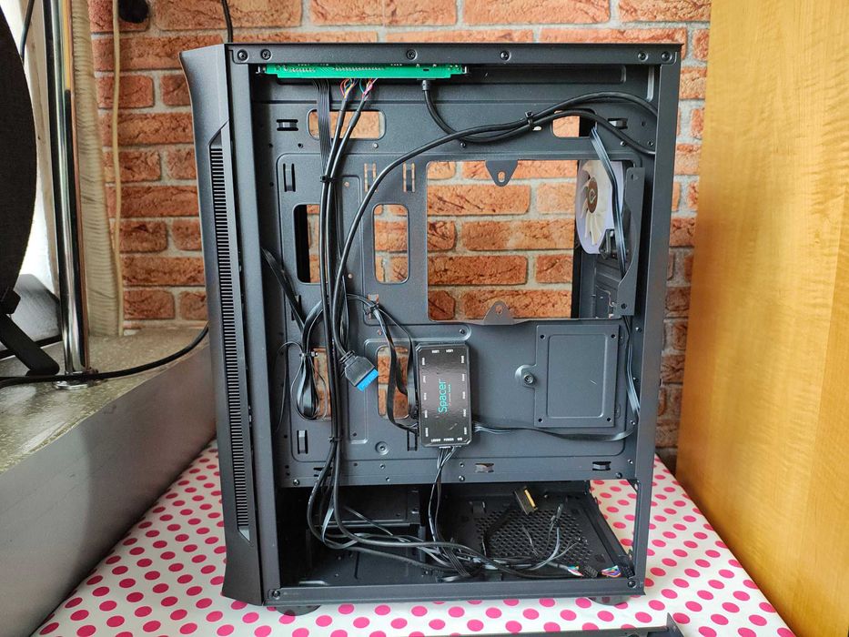 Carcasa PC Spacer Shield RGB Black.