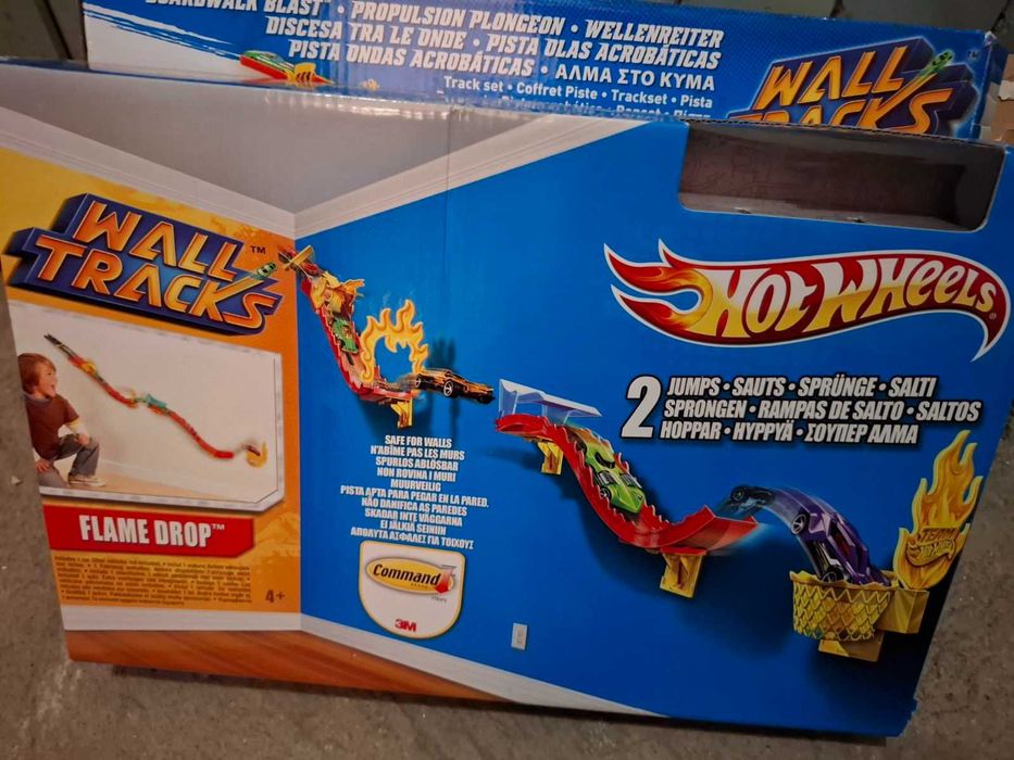 Писти и части от писти Hot Wheels, 100€