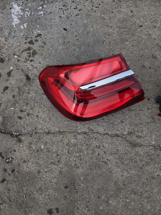 Stop tripla lampa aripa stanga dreapta BMW seria 7 G11 cod 7342964