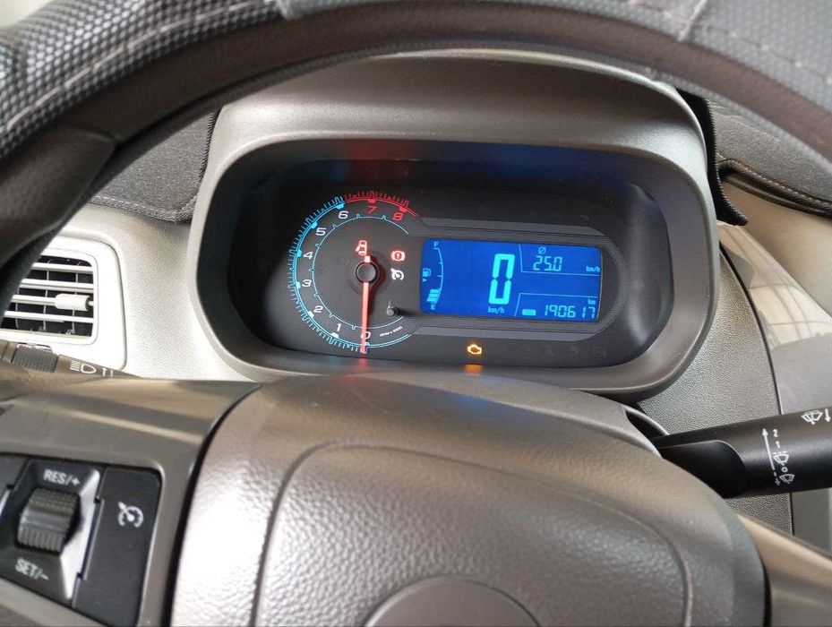 Продам свой автомобиль марки "COBALT"