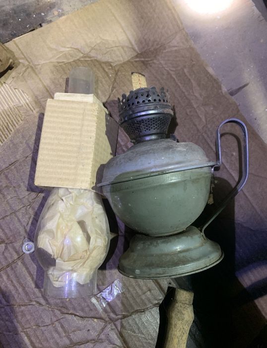 Керосиновая лампа