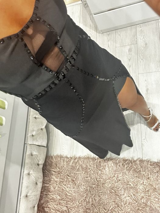 Дълга черна официална рокля