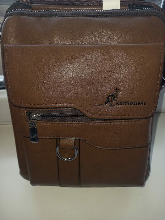 Продам сумку барсетку