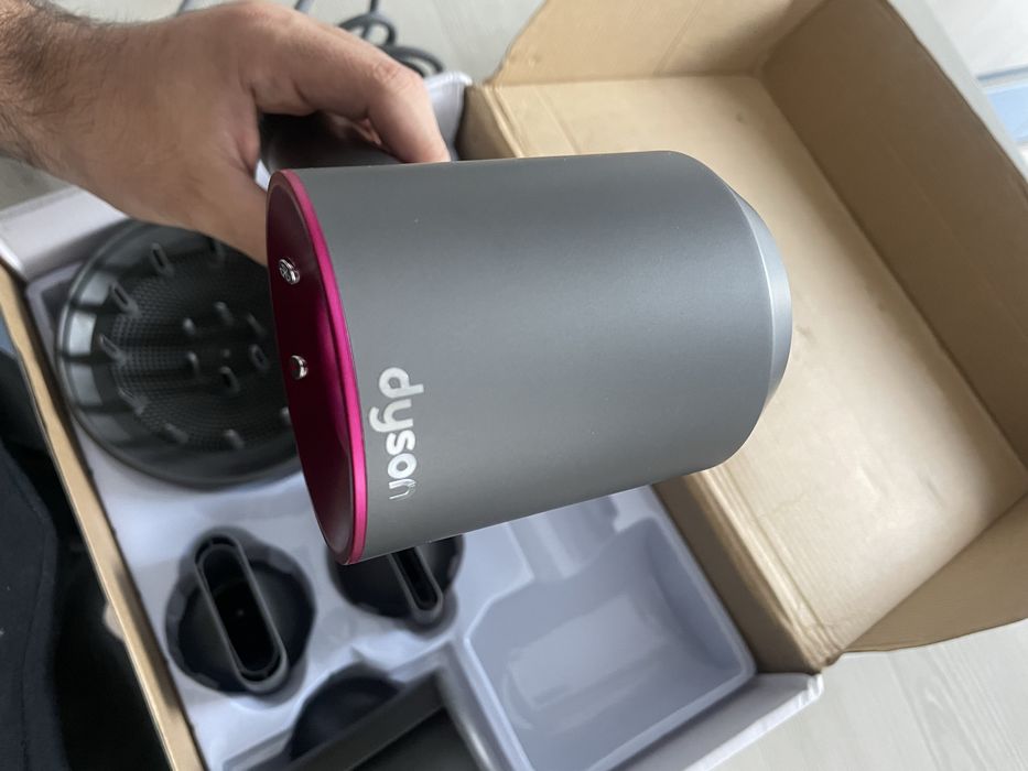 Uscător de păr Dyson HD07 Supersonic
