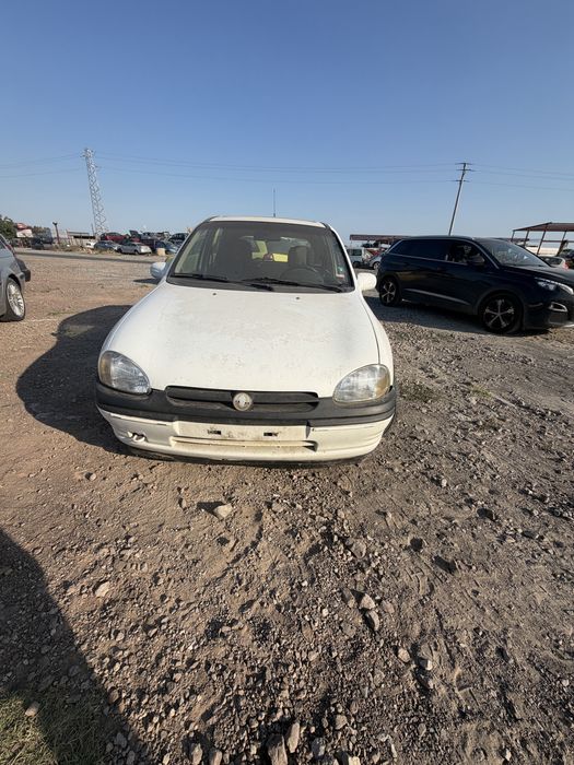 Opel Corsa B 1.2 бензин 45 к.с. на части