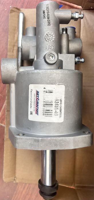 Пневмогидроусилитель