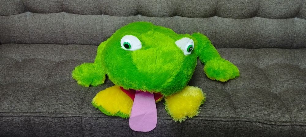 Мягкая игрушка. Аллигатор и лягушка