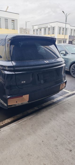 Li9 Ultra с пробегом 2024 г 16,300 км