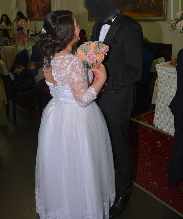 Rochie mireasă + Voal inclus!