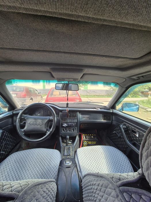 Продаётся машина Ауди Б4