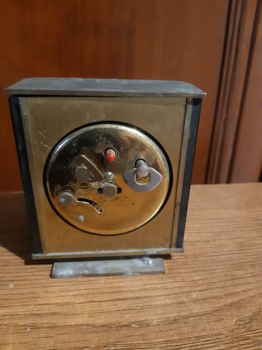 Ceas de masa mecanic