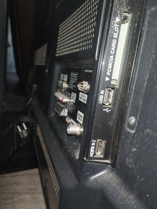 Телевизор ЖК 127 диагональ