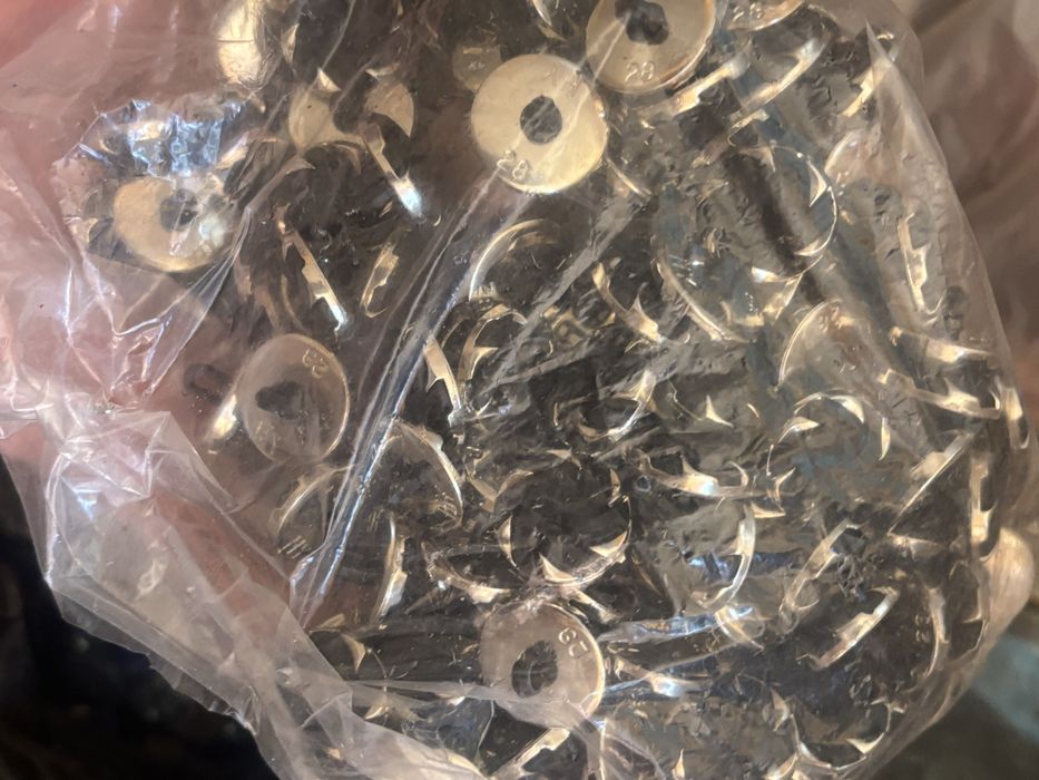 Түйме киім кешектерге