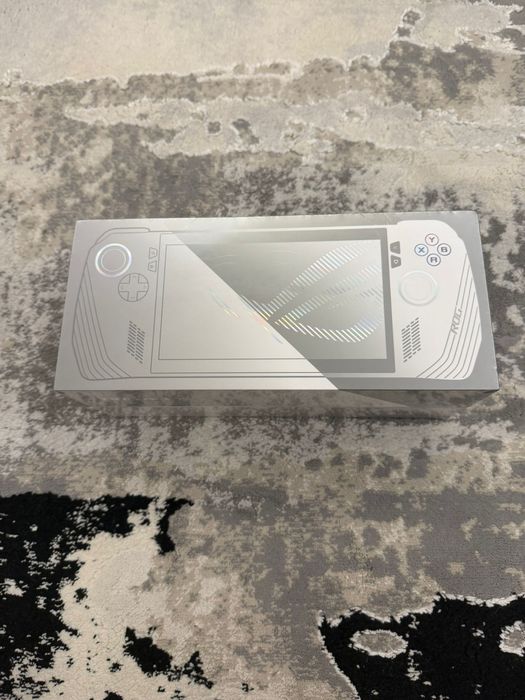 Consola portabila Asus  Rog Ally