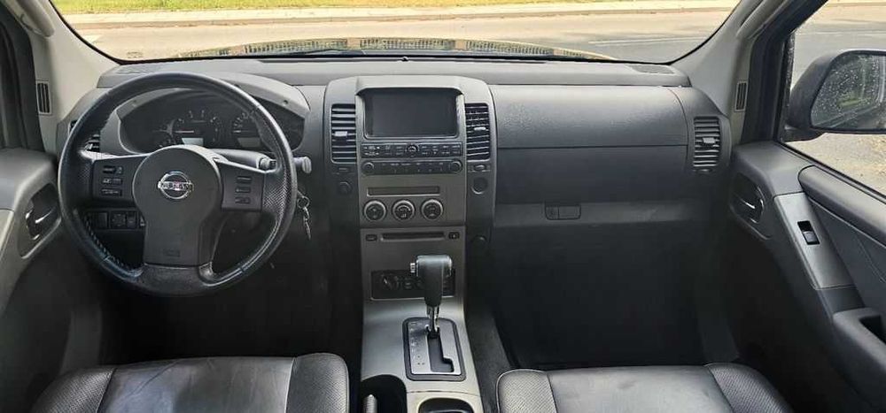 НА ЧАСТИ! Nissan Navara D40 2.5 DCi 4x4 АВТОМАТИК рейлинг степенки