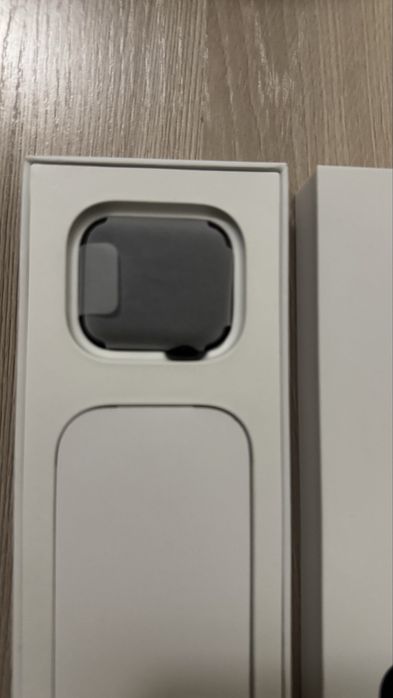 Продам Apple Watch SE 2nd 40mm 100% аккум