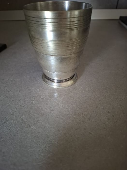 Pahar argint marcaj h 8.5 cm raza interioara 6.5cm
