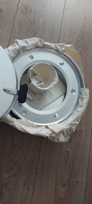 Нова електрическа тенджера