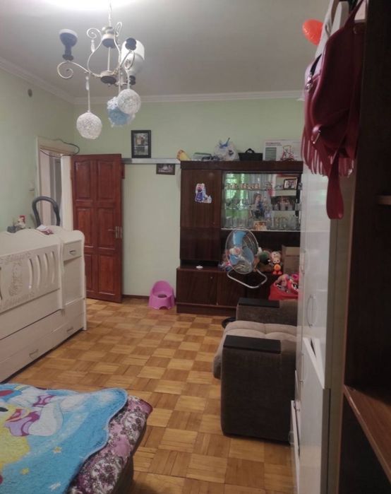 Срочно Продаётся Саракулка 2в3/1/4 с мебелью техникой ремонт средний !