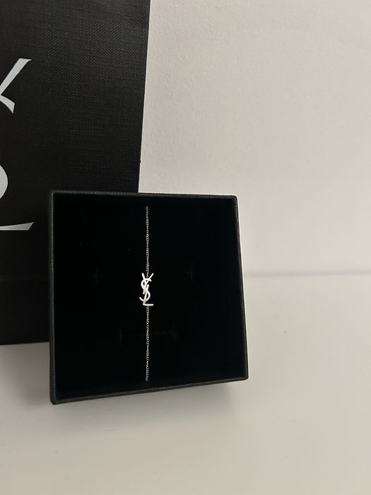 Bijuterii Yves Saint Laurent - Dama