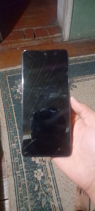 Ajib x1 telefoni 8.128