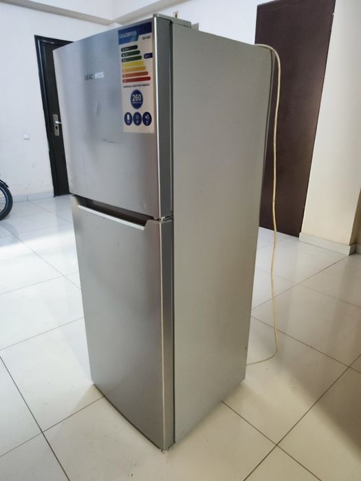 Продам Холодильник Leadbros